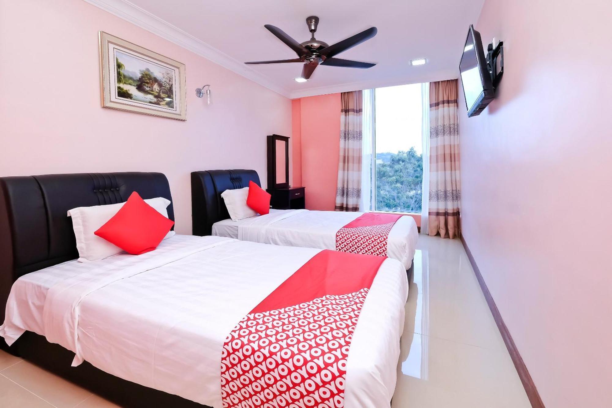 Oyo 714 Arina Hotel Bangi Eksteriør bilde