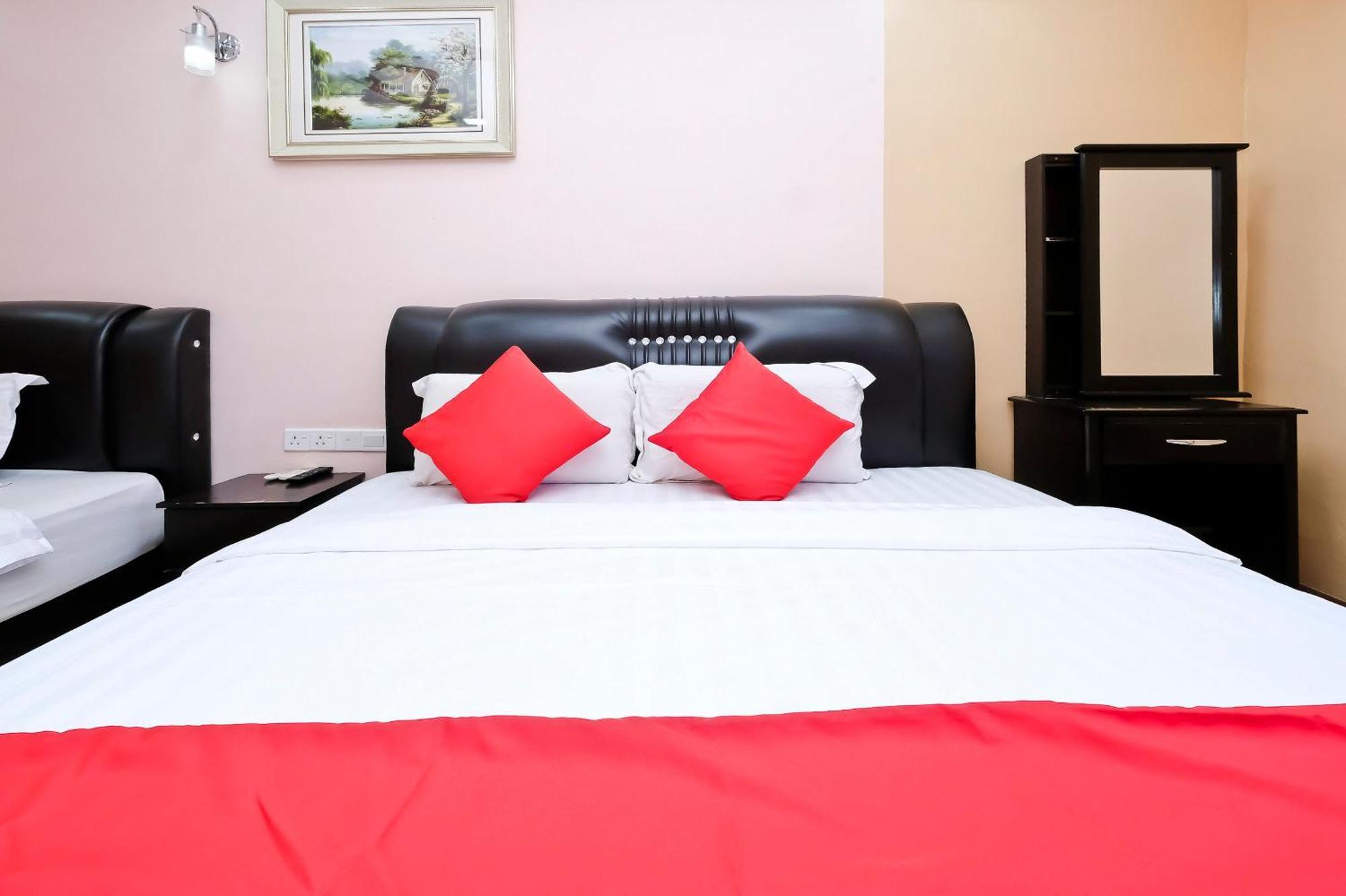 Oyo 714 Arina Hotel Bangi Eksteriør bilde