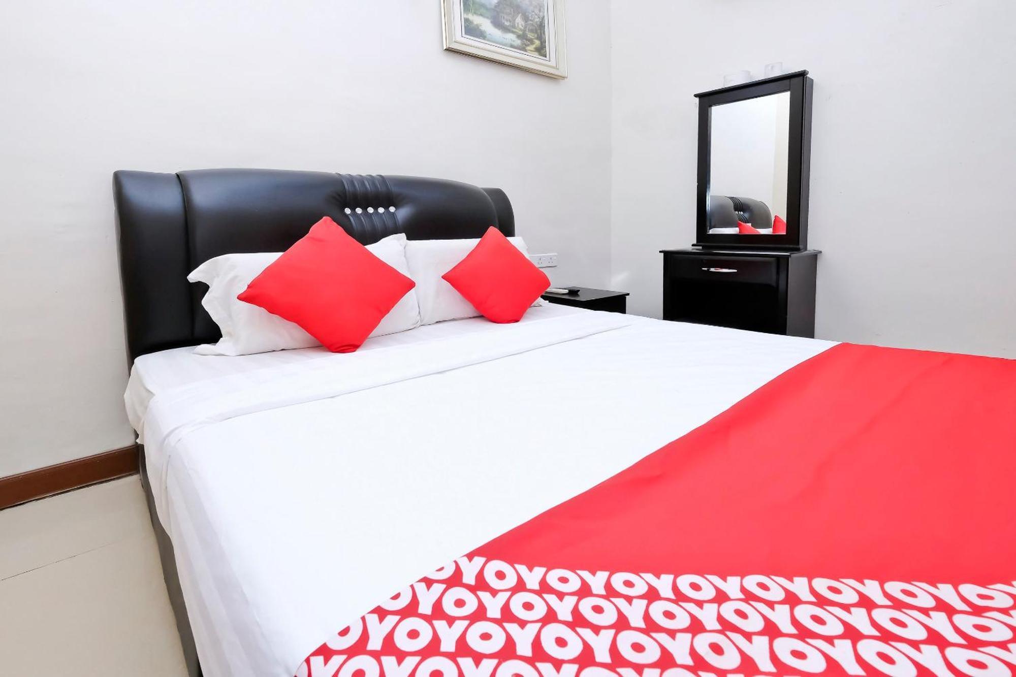 Oyo 714 Arina Hotel Bangi Eksteriør bilde