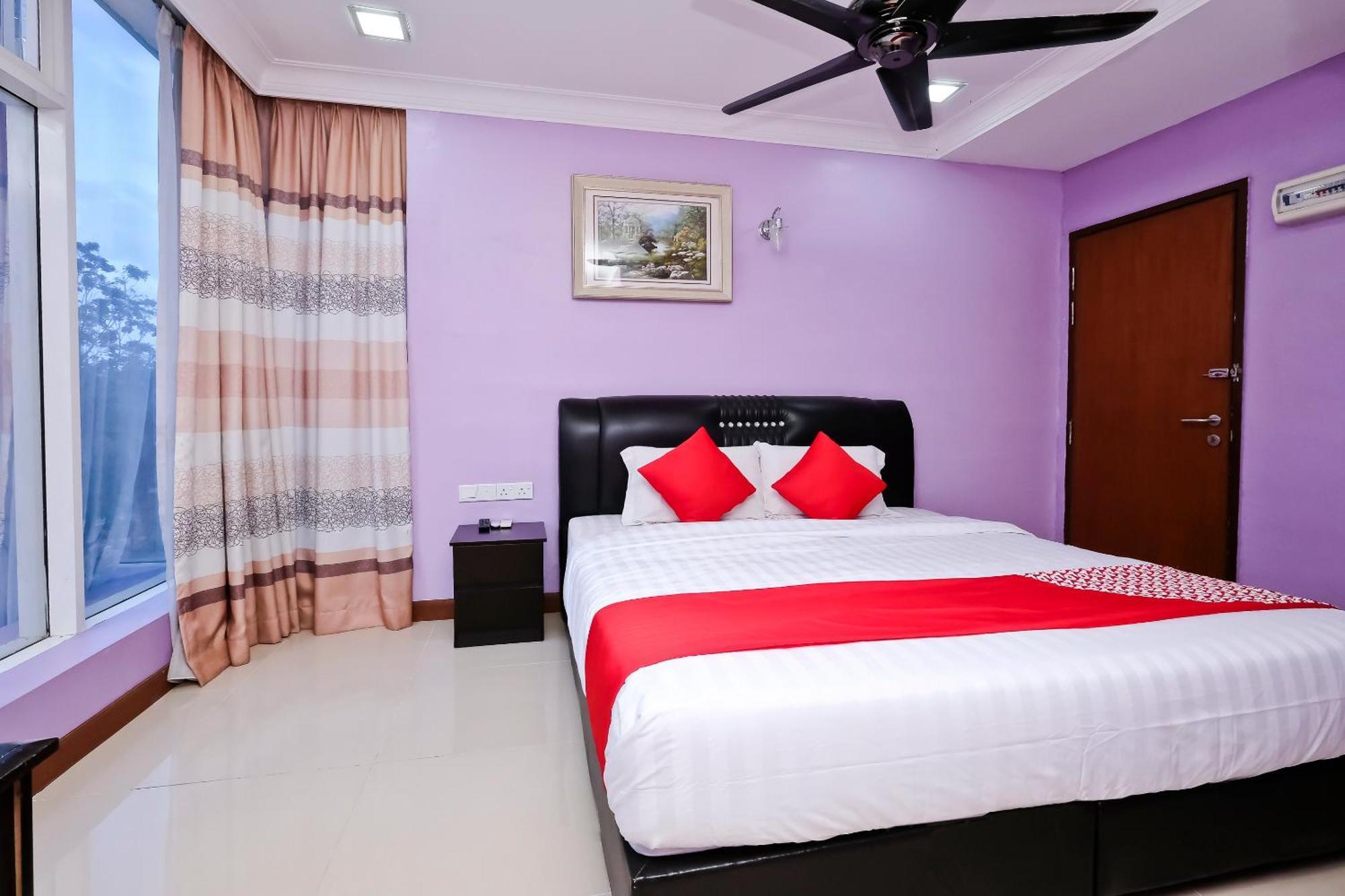Oyo 714 Arina Hotel Bangi Eksteriør bilde